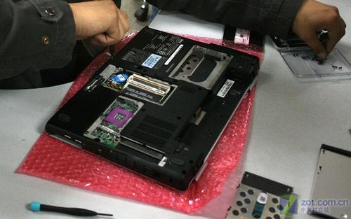 如何维修笔记本电脑硬盘