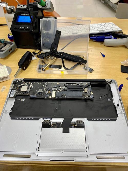 苹果a1502笔记本维修